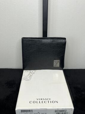 Versace Collection Black Pebbled Leather Bifold Wallet Medusa Auth Box